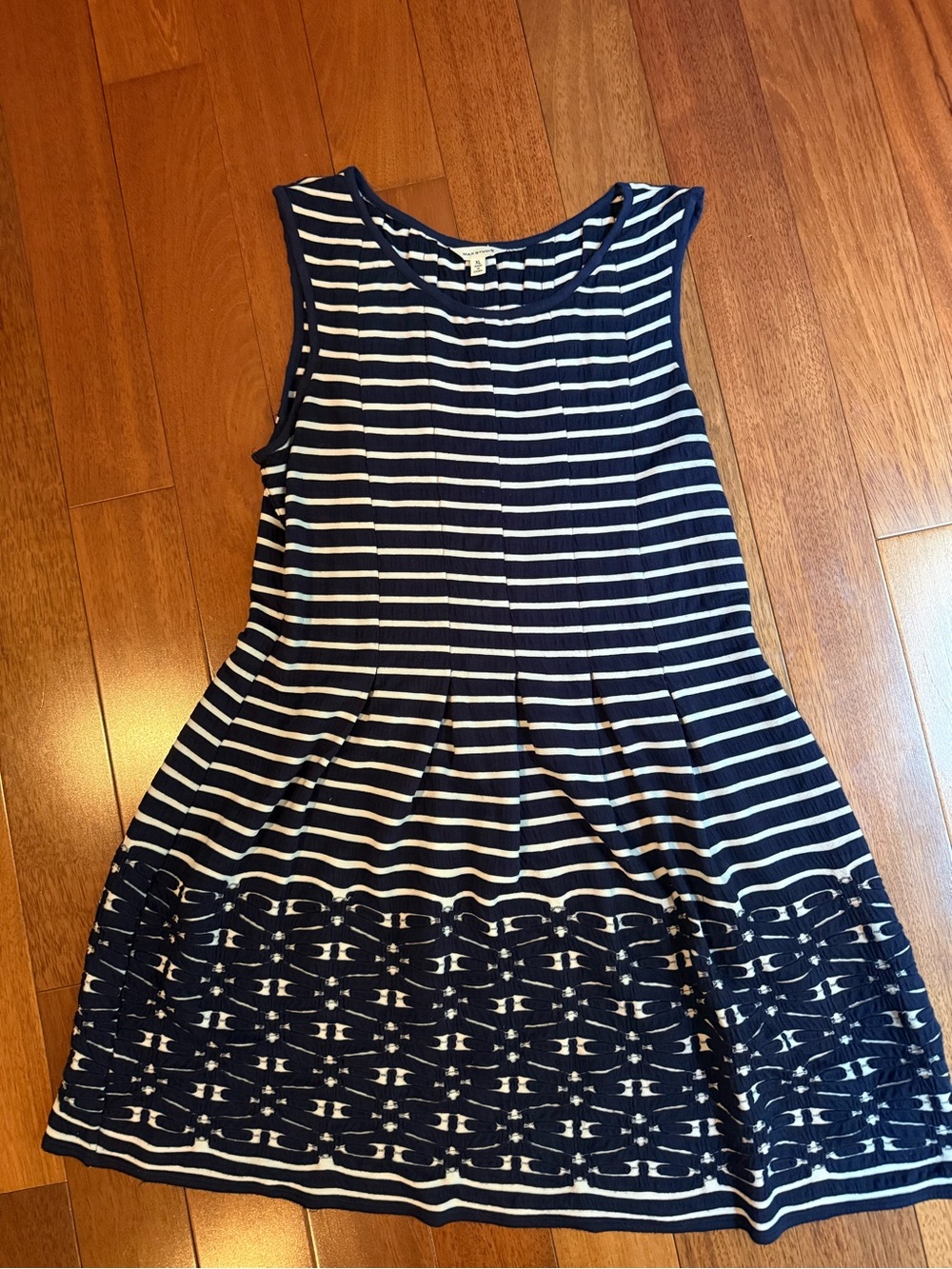 Max Studio Women's Navy and White Striped Sleeveless Dress Size XL